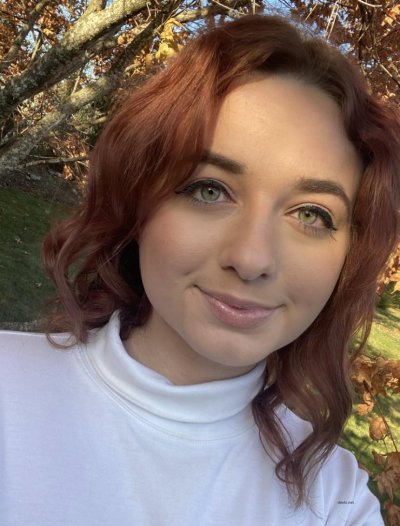 Сладкое личико и фигура привлекательна