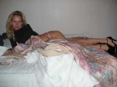 Ночная бабочка в неадекватном состоянии