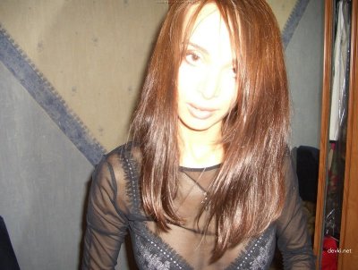 Женушка вернулась с работы и приятно удивила своего мужчину оральным удовольствием