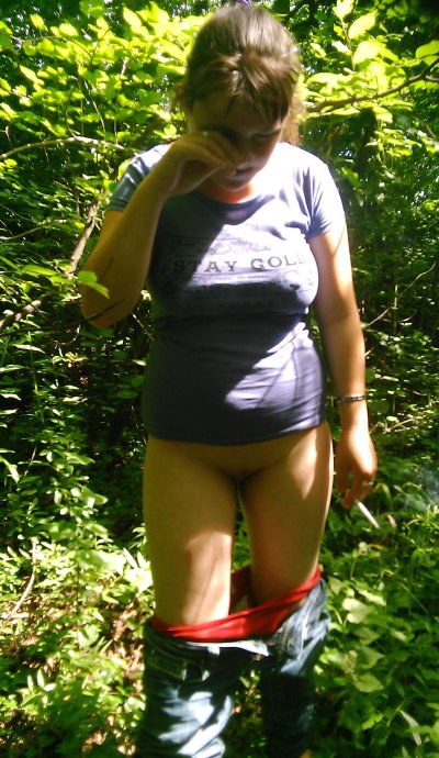 Поимел полную красотку в лесу: горячее приключение для взрослых!