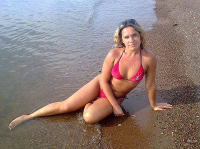 Пышная пилотка опытной леди