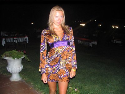 Опытная дама в интимной обстановке: жгучий контент для взрослых