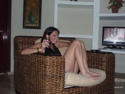 Соблазнил супругу записать интимное видео