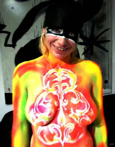 Частное творчество на теле: сексуальное искусство