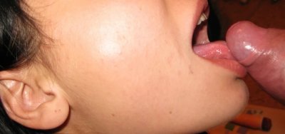 Немного минета после нежного стриптиза