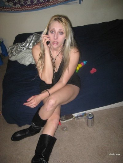 Подарила обнаженные прелести