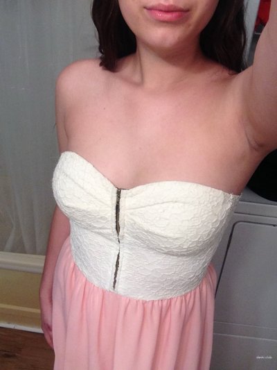 Сексуальные снимки красивой дамы с идеальной внешностью