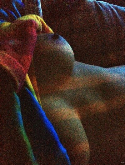 Поиграла с членом и отдалась на трах