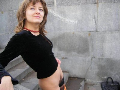 Сексуальные игры с дамой волнистых волос