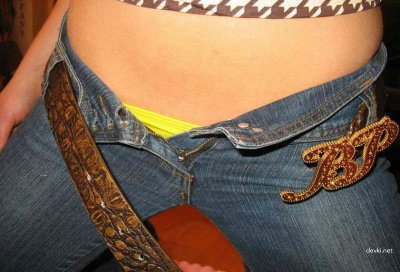 Сексуальные видео с голой красоткой в домашней обстановке