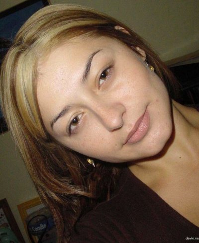 Личное фото девушки с пышными формами и привлекательной грудью