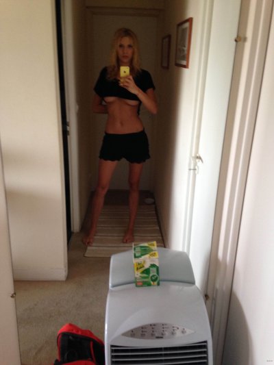 Фото пышной блонди с отличной фигурой - обалденный сет!